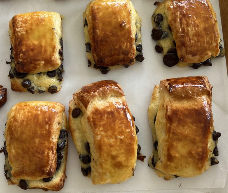 premiers pains suisses briochés pour la fête de ma fille