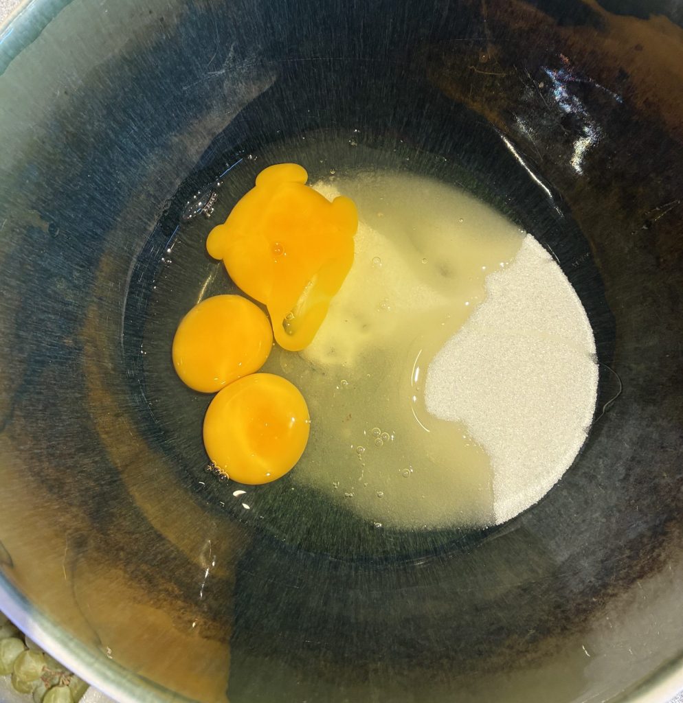 sucre et oeufs avant mélange